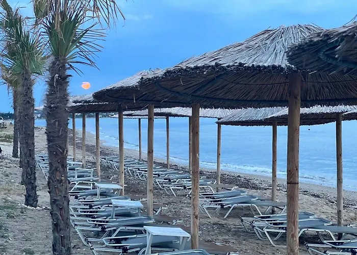 Сasa de vacaciones къща миленико на брега на морето Sozopoli